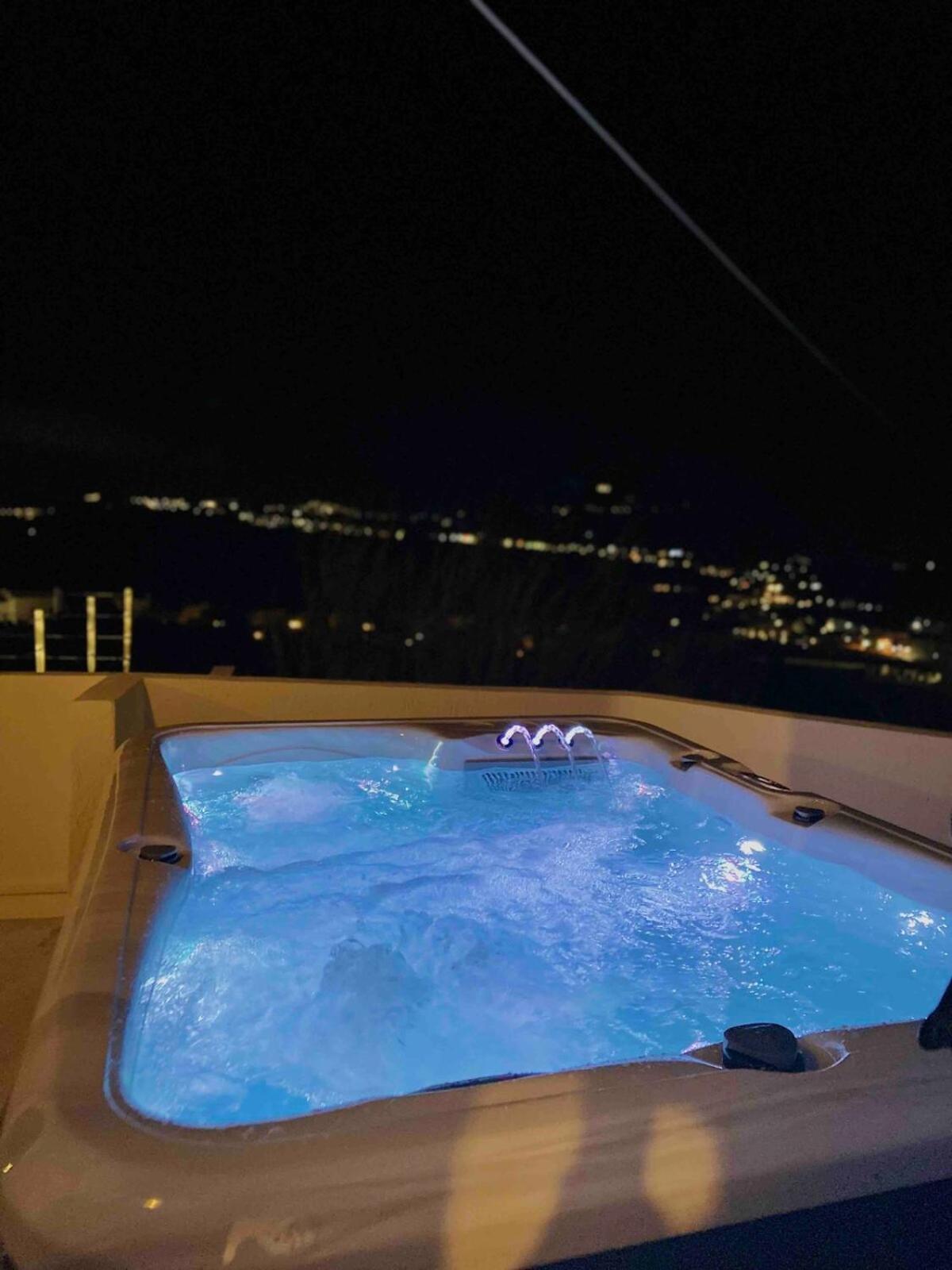 Villa Solasta #1 With Jacuzzi In Santorini Akrotírion المظهر الخارجي الصورة